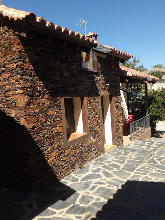 El Egio Guest House Cervera de Buitrago Exterior photo