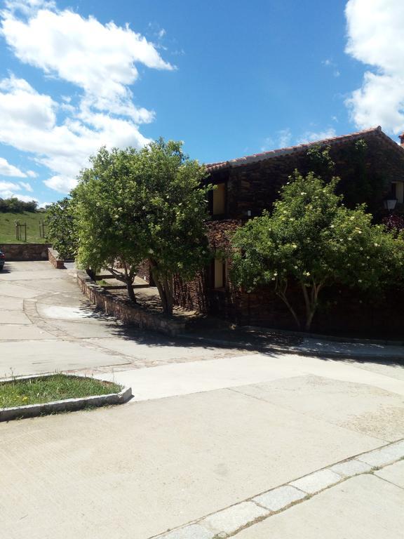El Egio Guest House Cervera de Buitrago Exterior photo